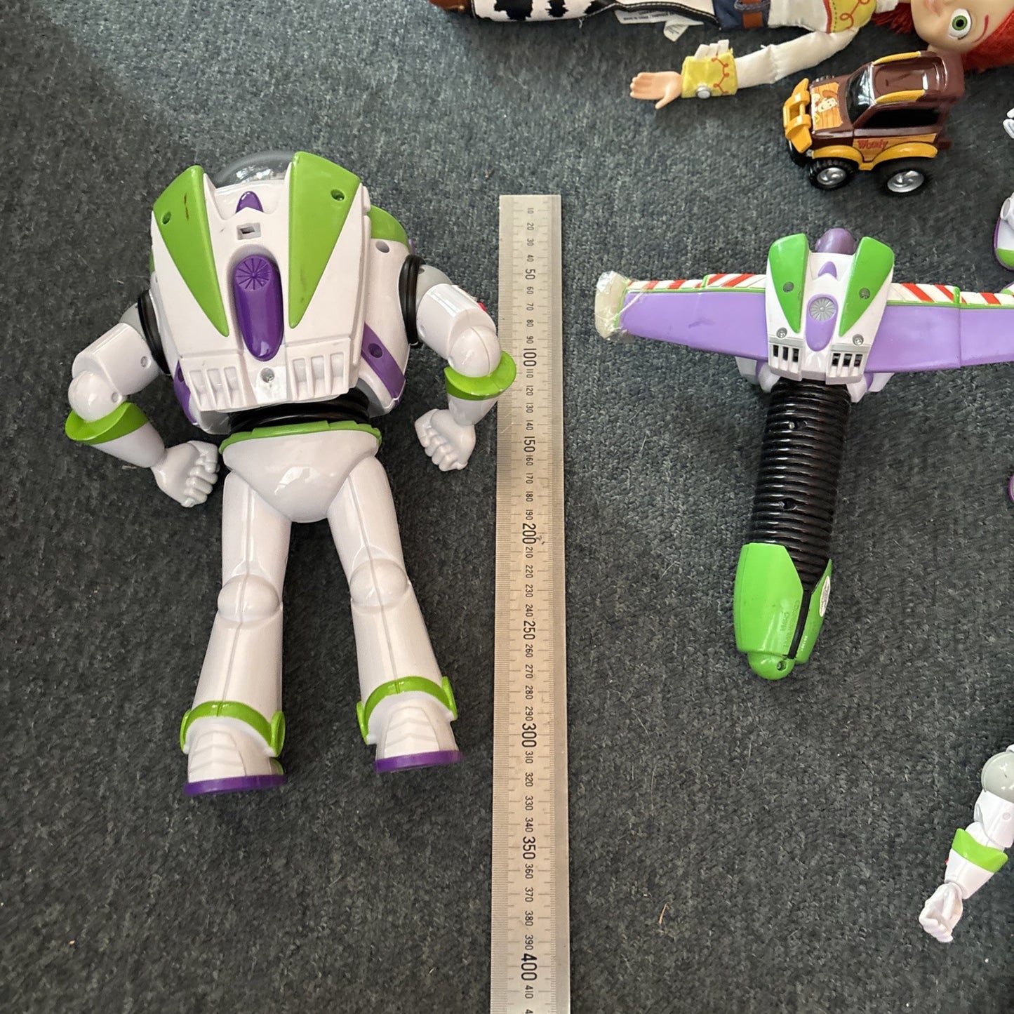 Toy Story Disney Pixar Figures: 6 Buzz Lightyear, Car, Jessie *Untested*