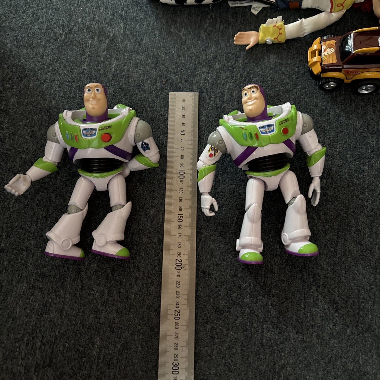 Toy Story Disney Pixar Figures: 6 Buzz Lightyear, Car, Jessie *Untested*