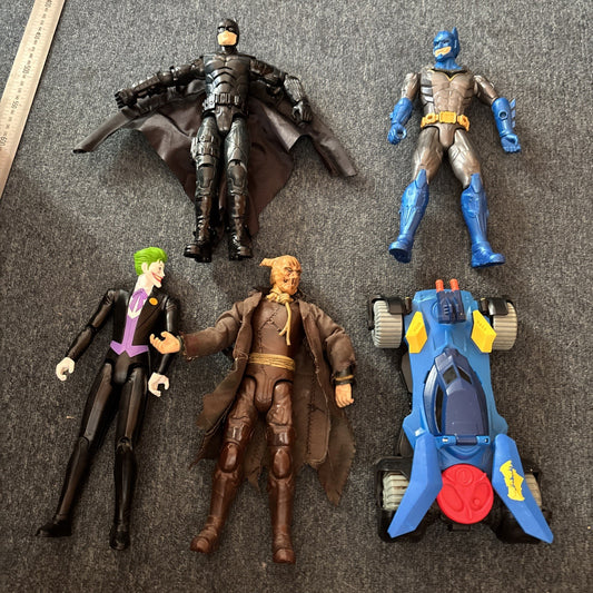 Genuine 5x Batman Figures: 2x Batman, Scarecrow, Joker, Batmobile