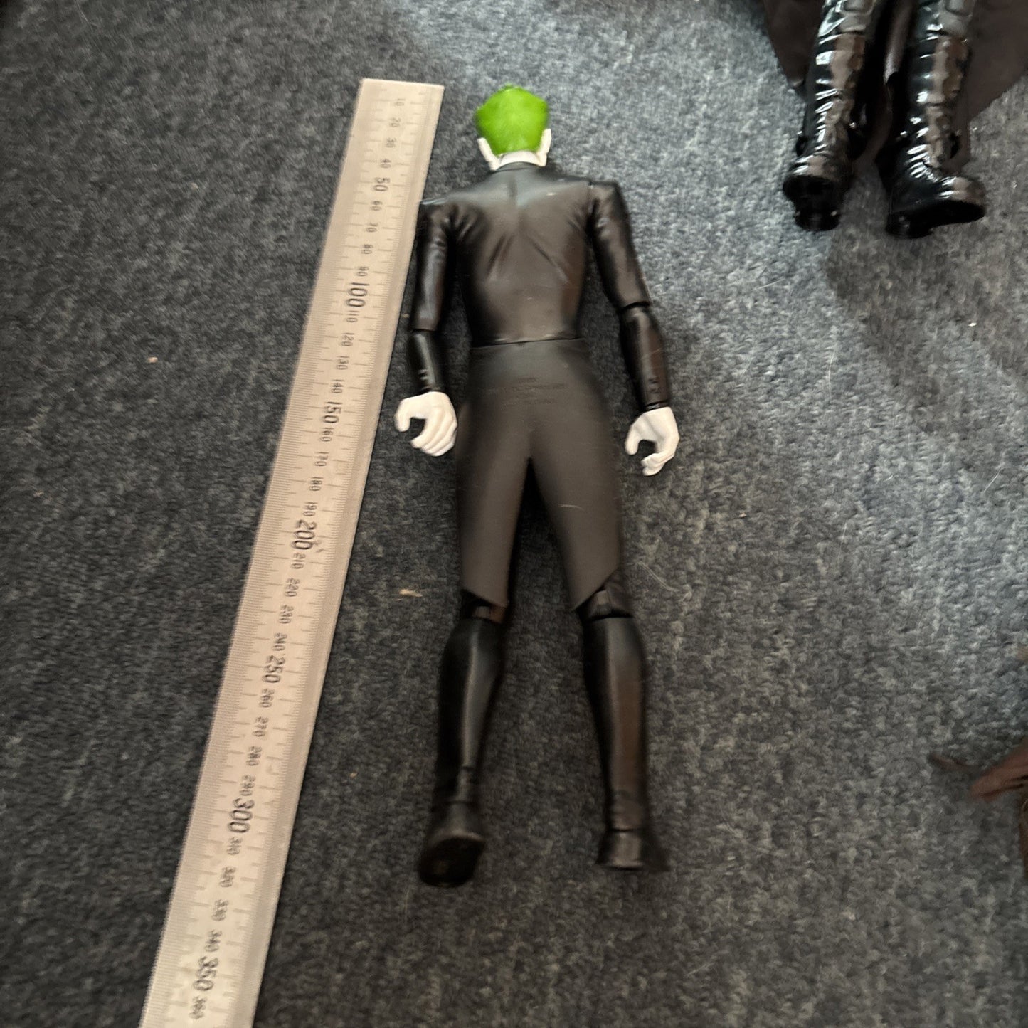 Genuine 5x Batman Figures: 2x Batman, Scarecrow, Joker, Batmobile