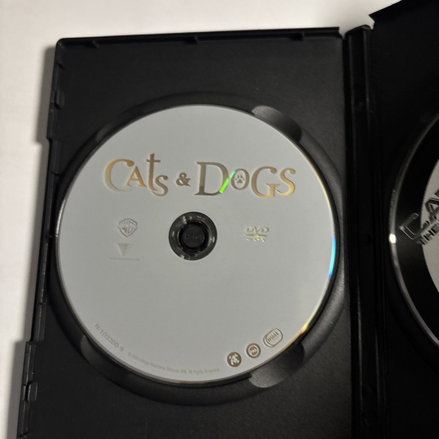 Cats & Dogs / Cats & Dogs - The Revenge of Kitty Galore (DVD, 2010) Region 4