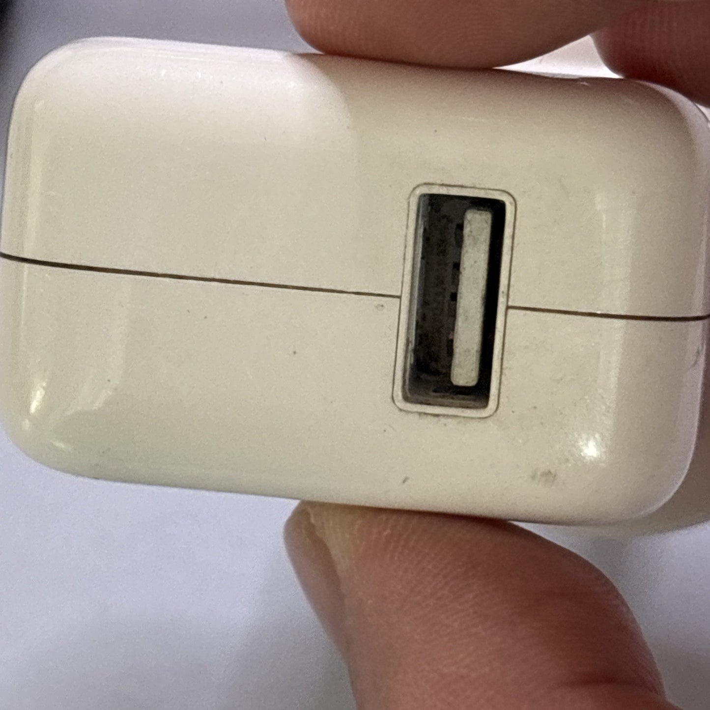 Genuine Apple 5W USB Power Adapter Charger A1502 With Lightning Cable