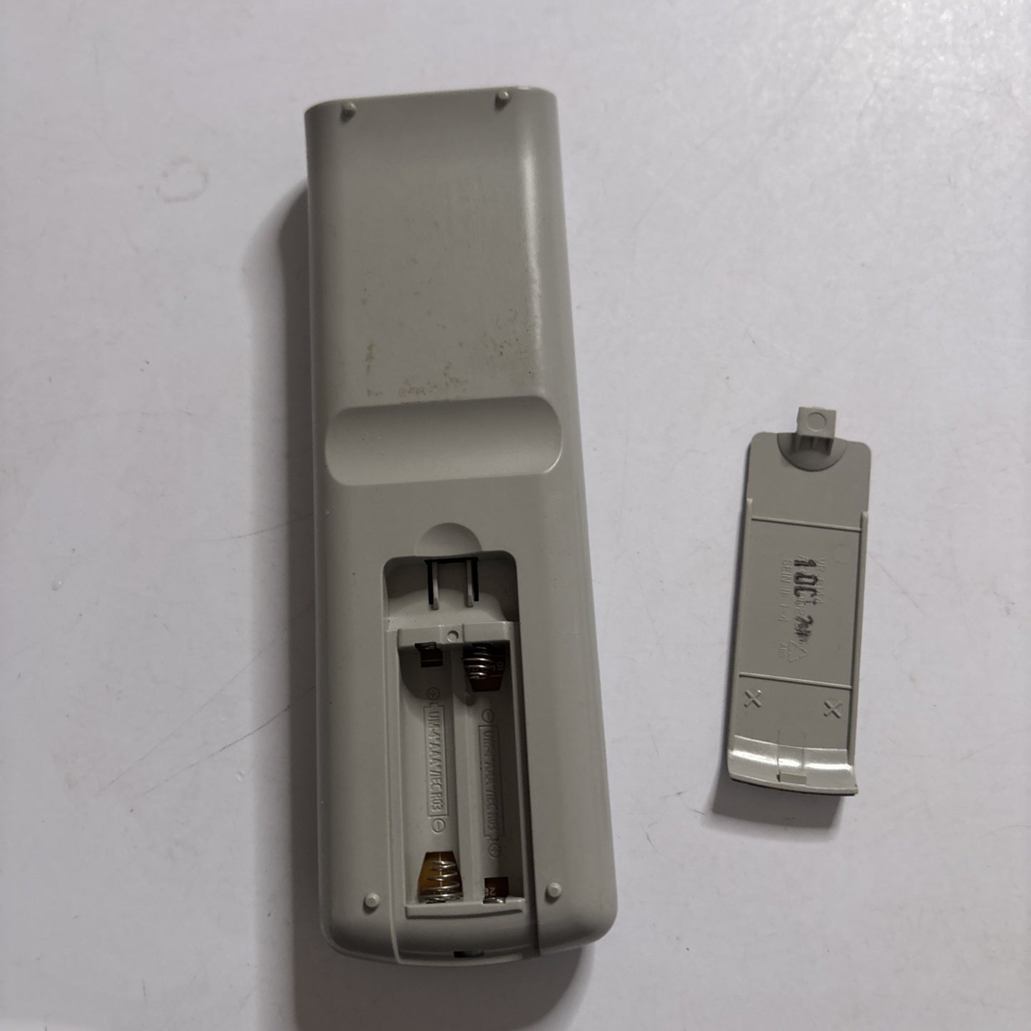 Genuine Samsung 00008D Remote Control For DVD Player