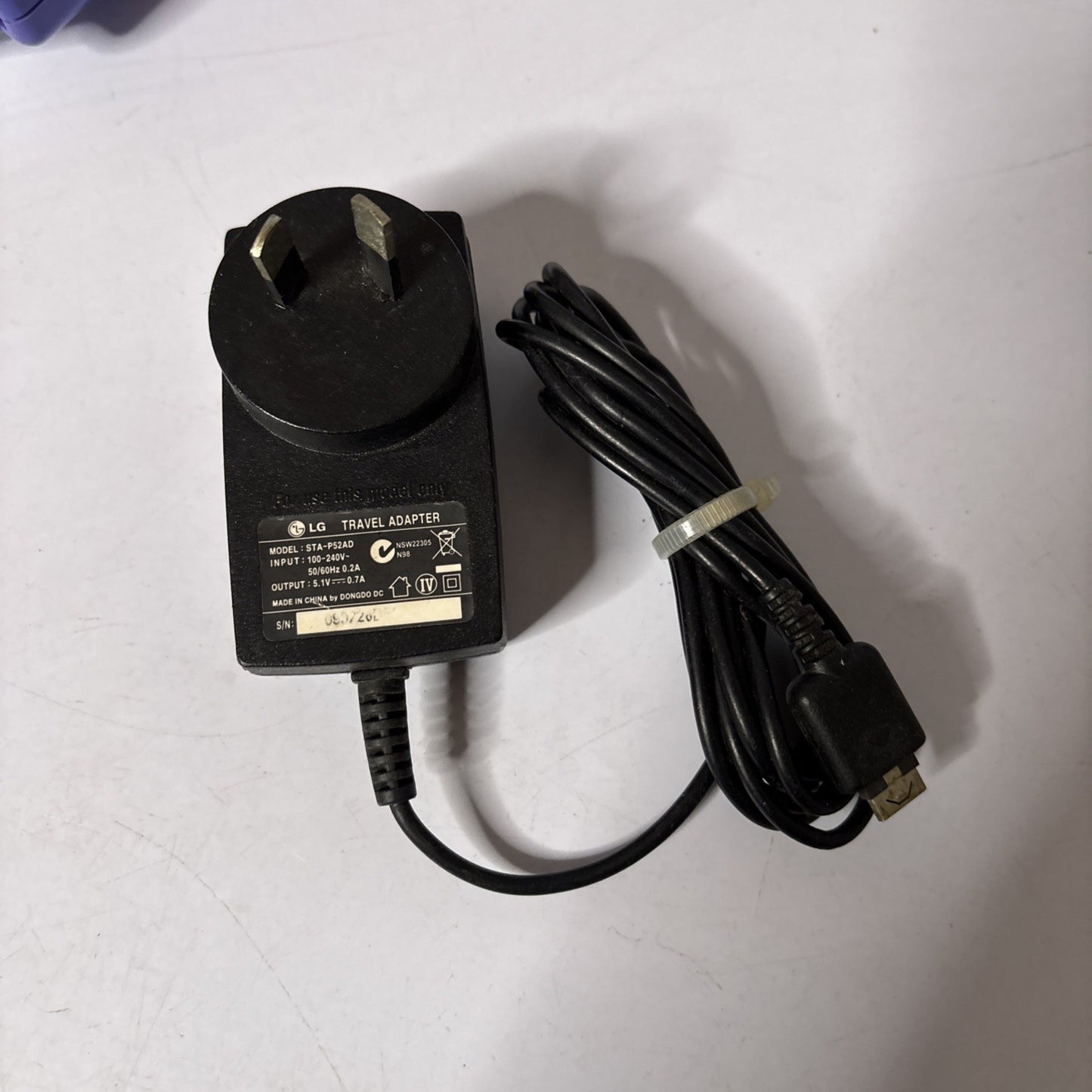 Genuine LG STA-P52AD AC Adapter 5.1V 0.7A
