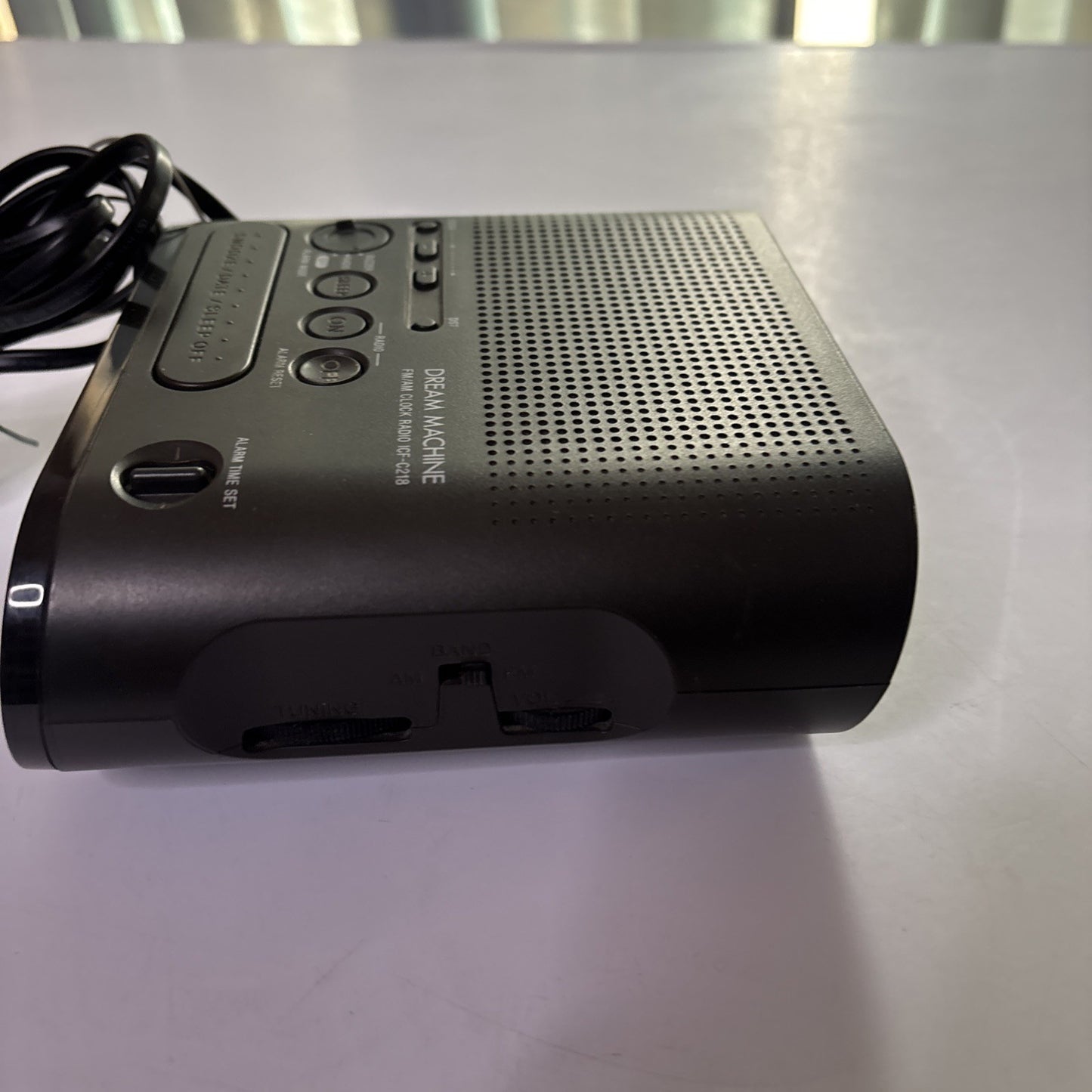 Sony Dream Machine Alarm Clock Radio AM/FM ICF-C218