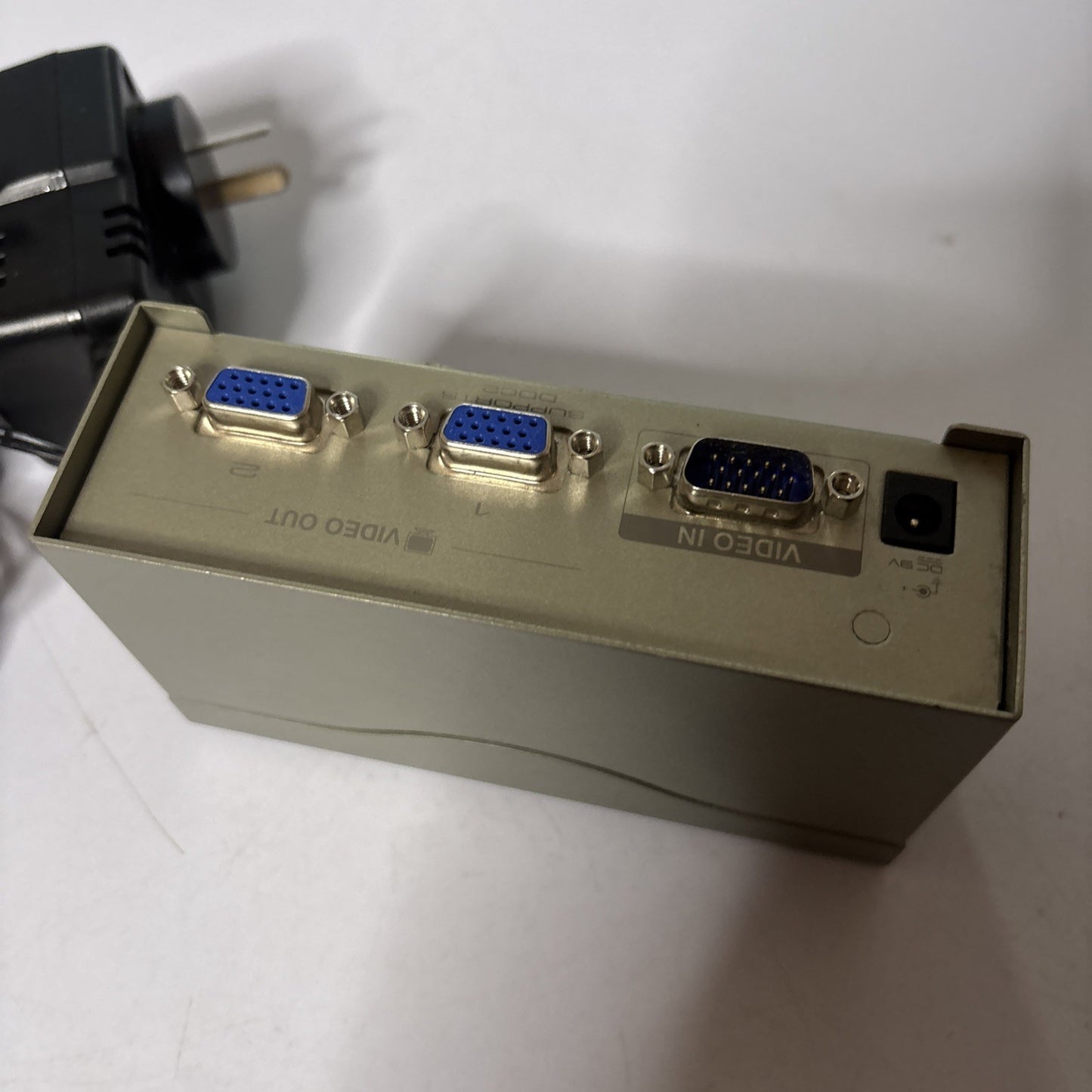 Aten Video Splitter 1 To 2 VGA Duplicator VS-92A