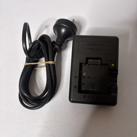 Genuine FUJIFILM BC-45W Battery Charger for NP-45, NP-50