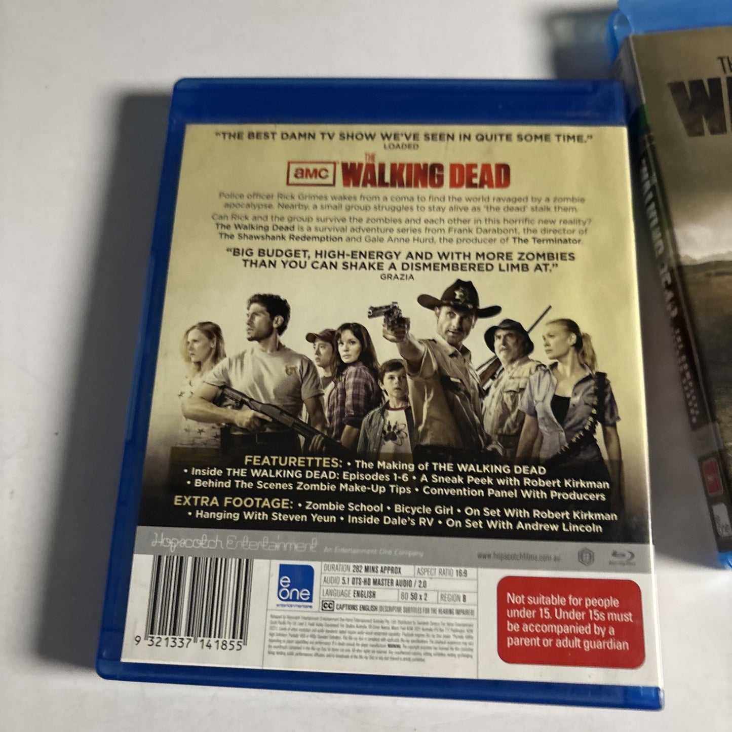 The Walking Dead : Season 1 &2 (Blu-ray, 2010, 4-Disc) Region B