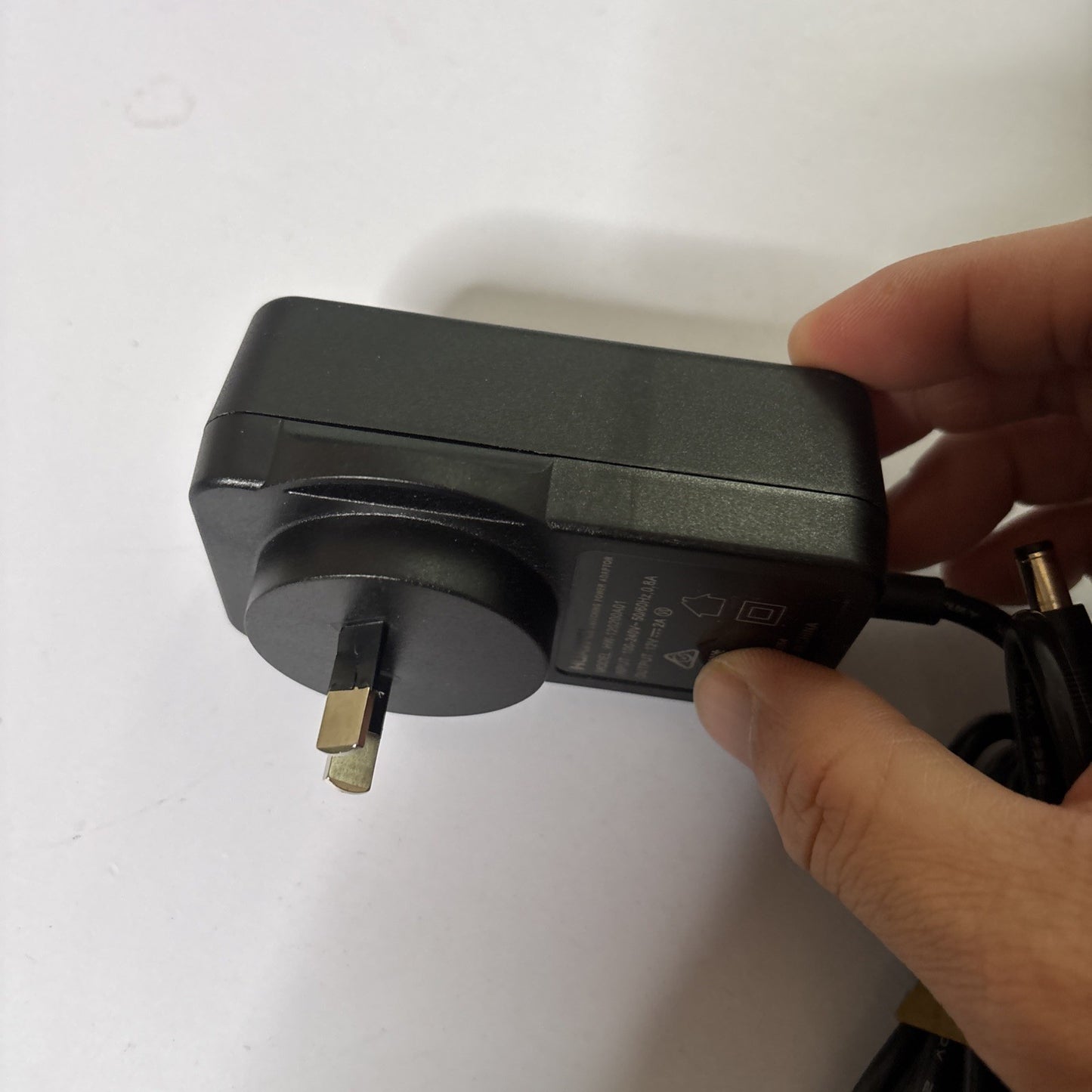 Genuine Huawei HW-120200A01 Switching Power Adapter 12V 2A