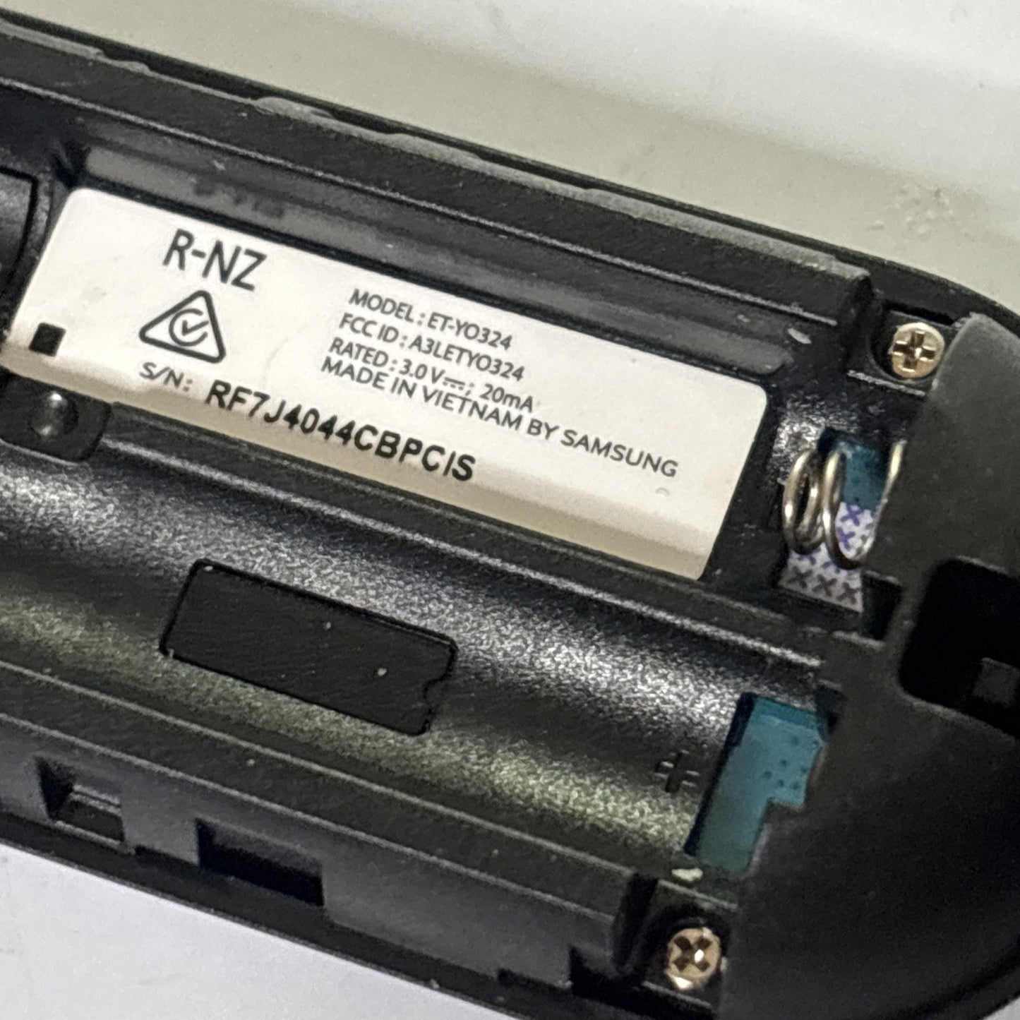 Genuine Samsung ET-YO324 Remote Control for  Gear VR