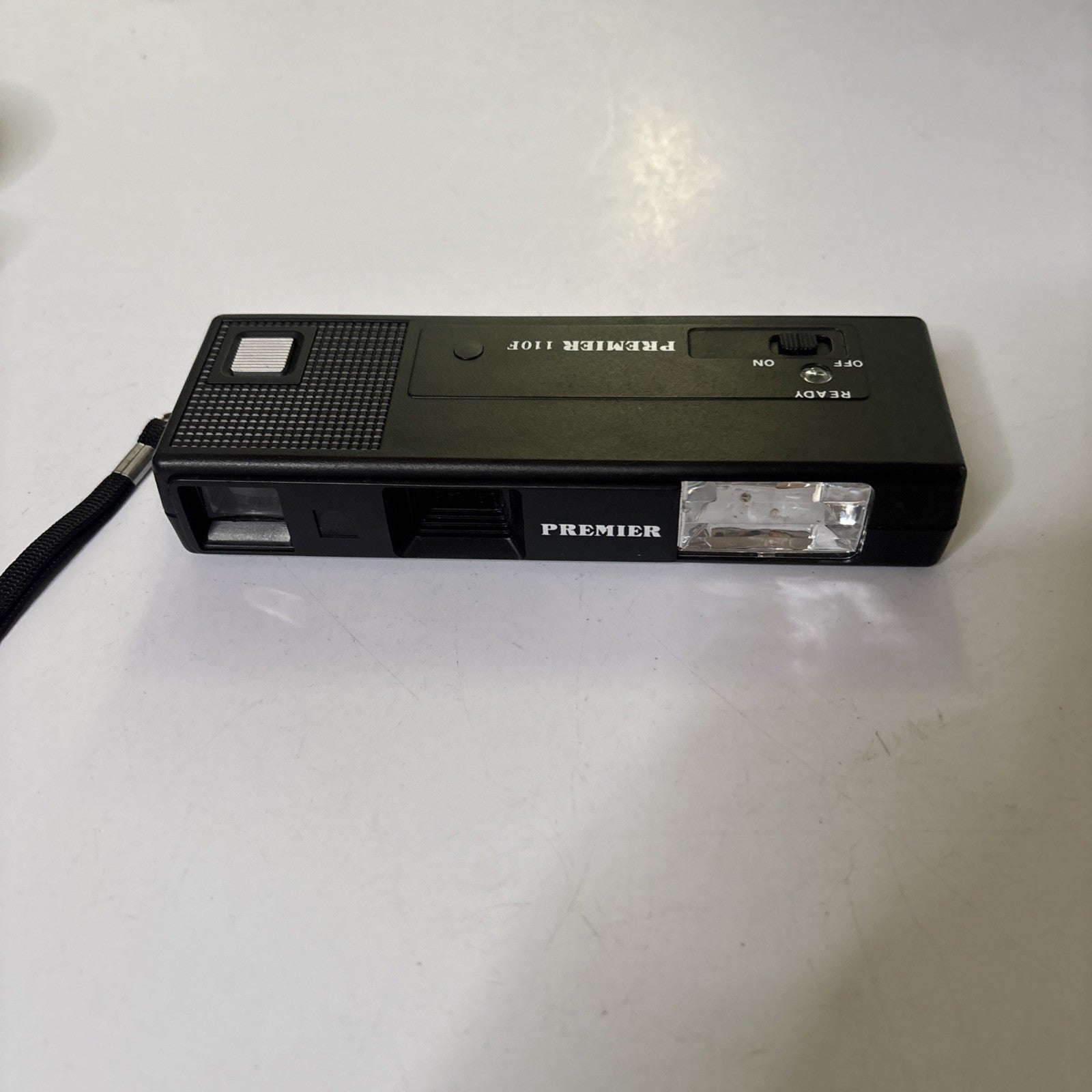 Premier 110F Film Pocket Camera – Retro Unit