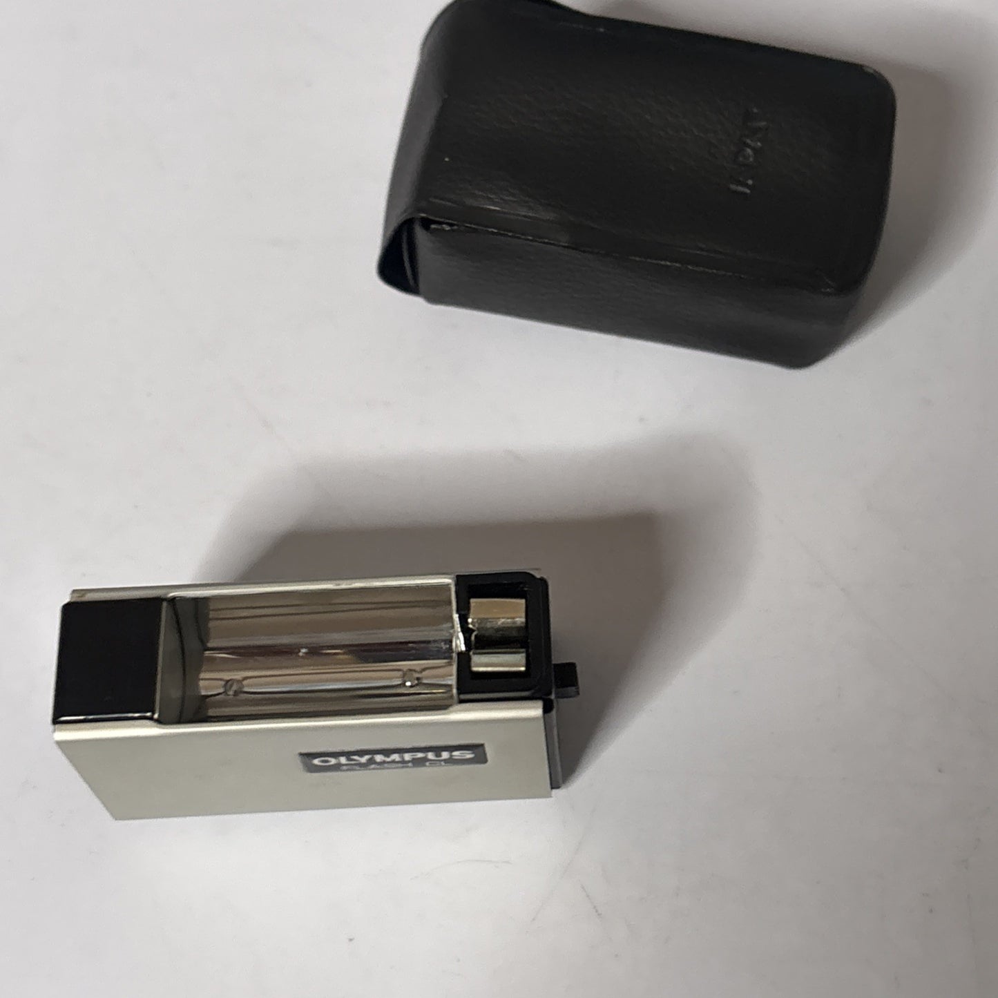 Vintage Olympus Pen-Flash CL flash for half frame cameras *No Light Bulb*