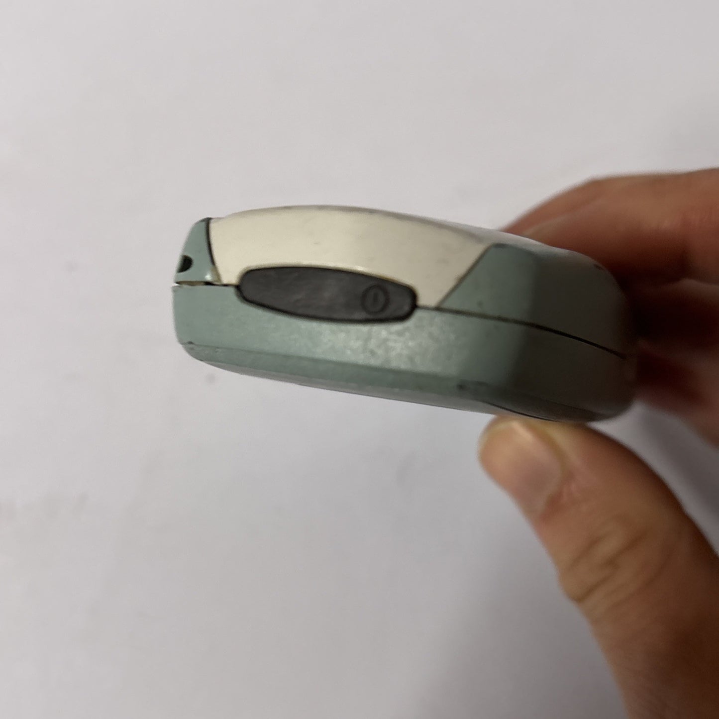 Nokia 3315 Mobile Phone *Untested - For Parts Or Repair*