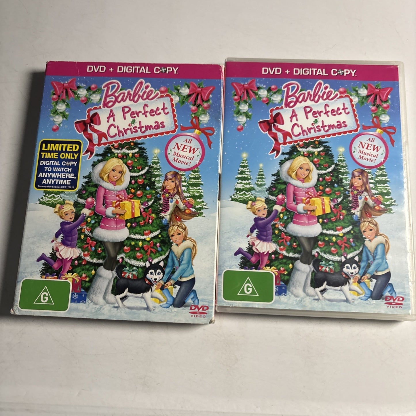 Barbie - A Perfect Christmas (DVD, 2011)  Region 4 &2
