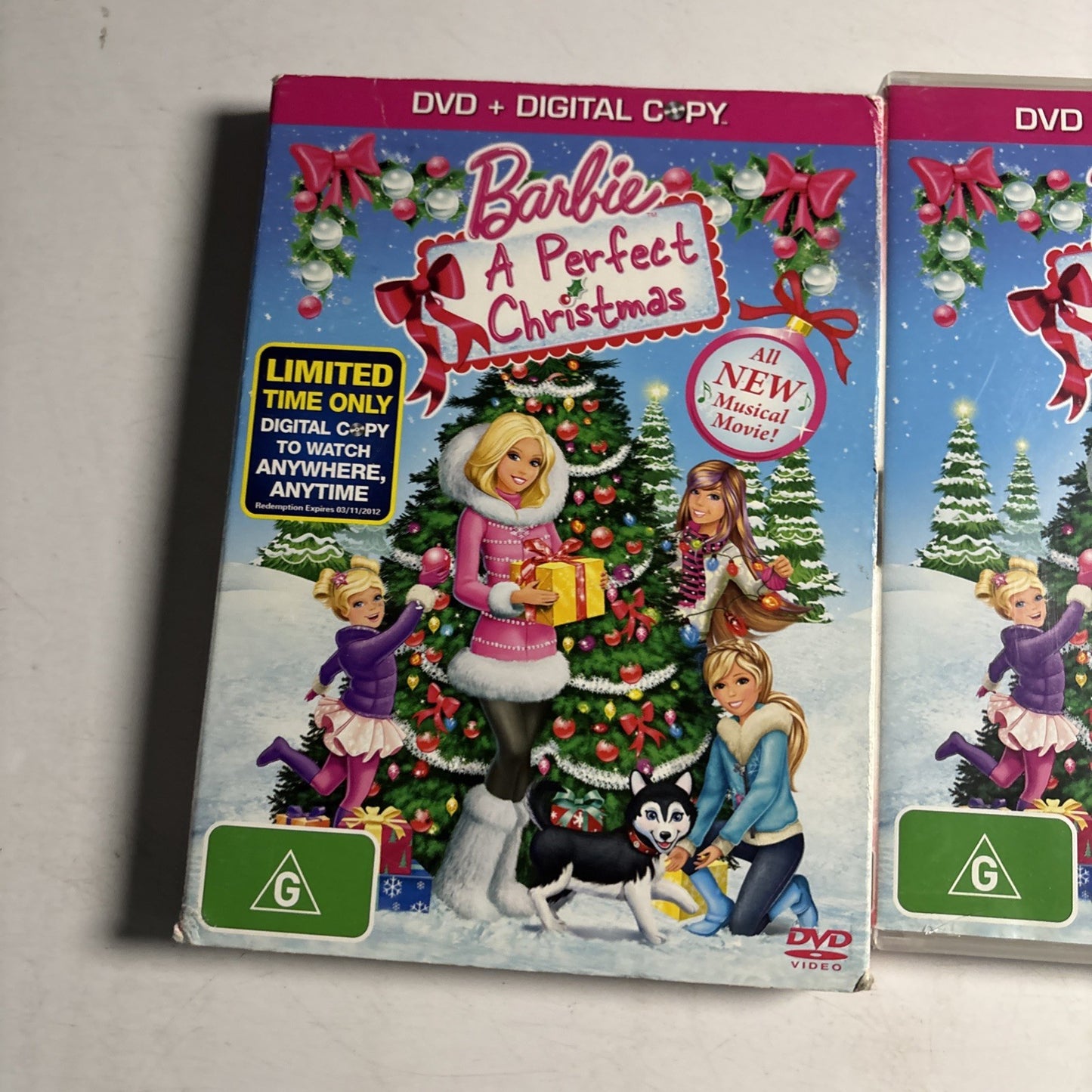Barbie - A Perfect Christmas (DVD, 2011)  Region 4 &2