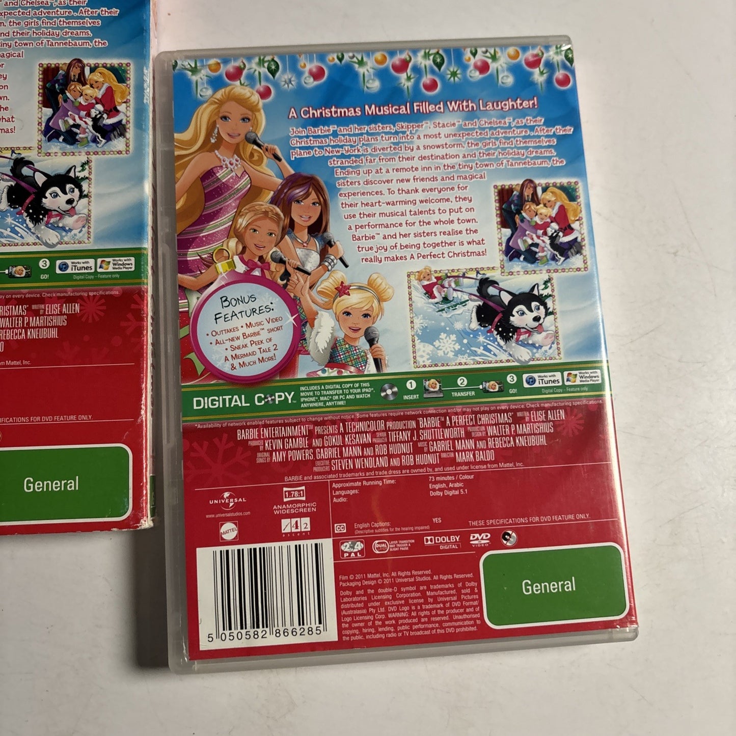 Barbie - A Perfect Christmas (DVD, 2011)  Region 4 &2