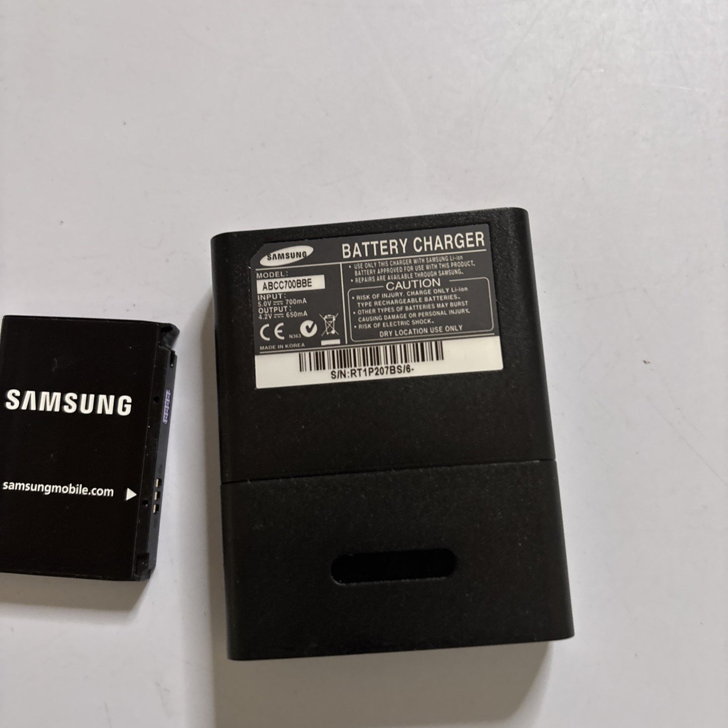 Samsung Battery Charger ABCC700BBE *Doesn't Include Charging Cord