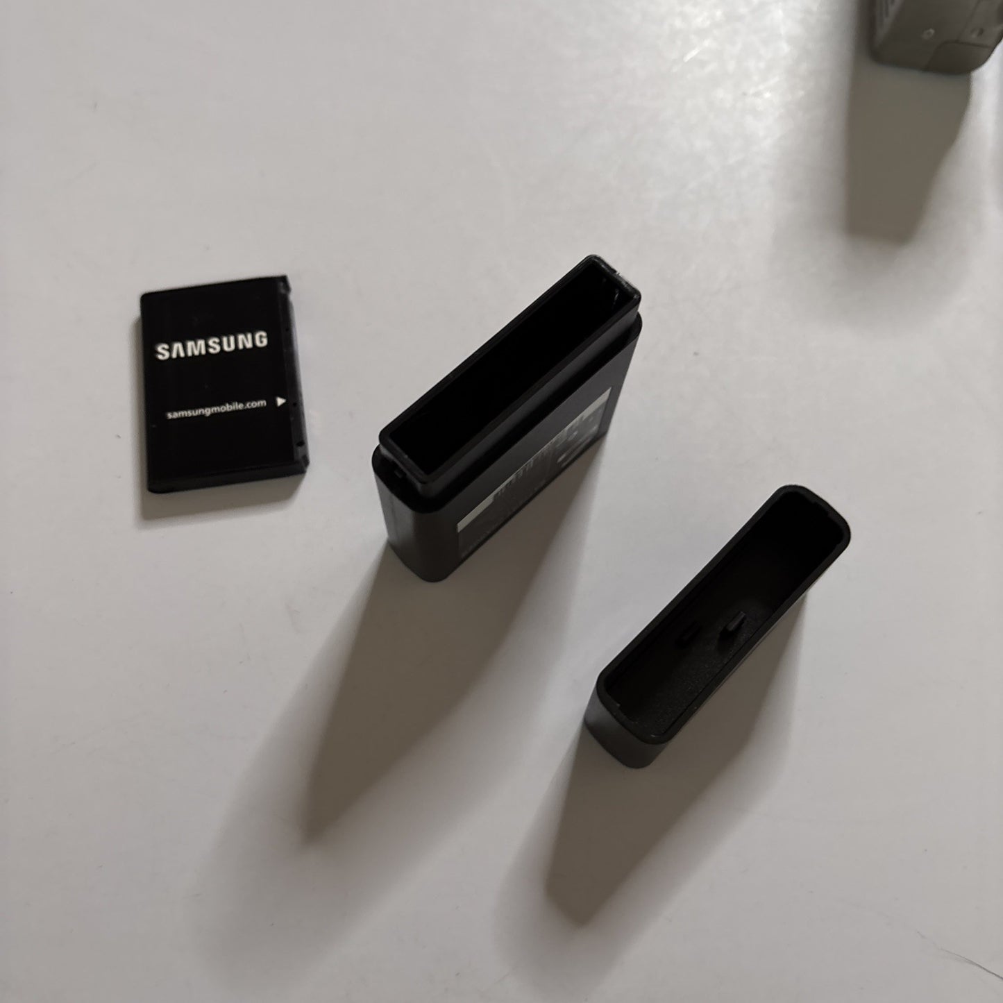 Samsung Battery Charger ABCC700BBE *Doesn't Include Charging Cord