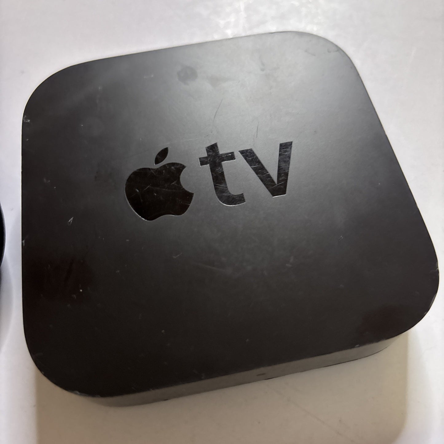 Apple TV (2nd Generation) Media Streamer - Black (A1378)