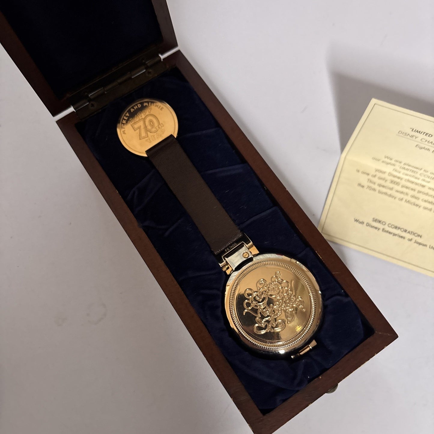 Seiko Disney Character Watch 8th Edition Mickey & Minnie Happy 70th Year 1998