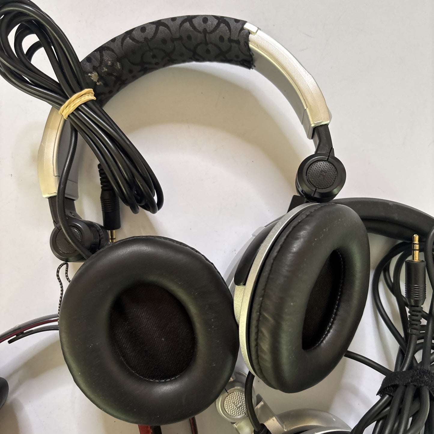 4x Wired Headphones Over The Ear: Takstar Ts-600 Smash, The Stretch TR55LX