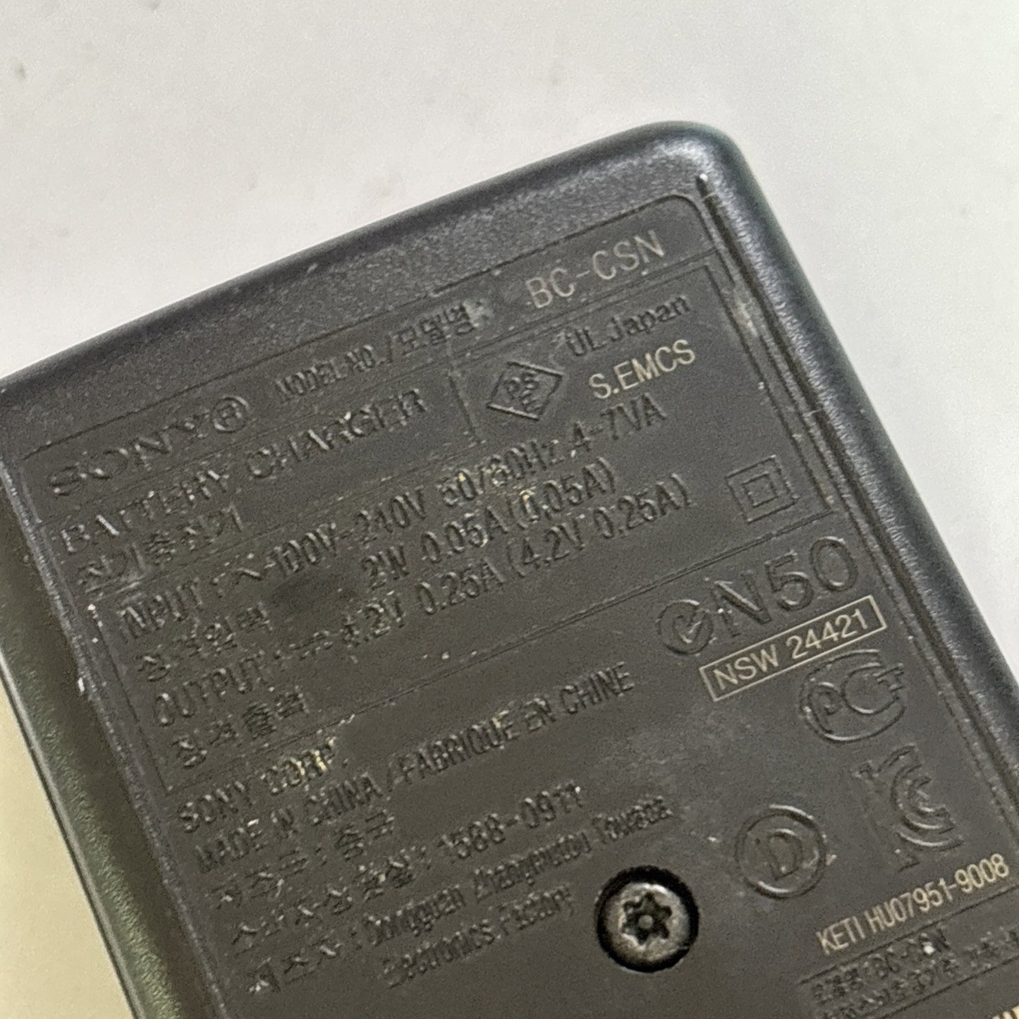 Genuine Sony BC-CSN Camera Charger BC-CSN NP-BNI BC-CSNB BC-TRN MP-BN