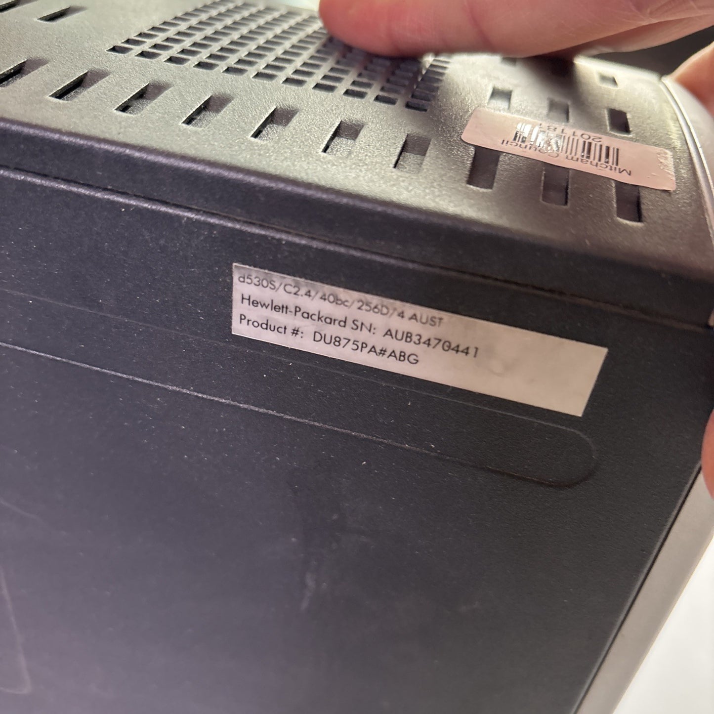 Hp Compaq D530 Intel Celeron 2.4ghz 40gb HDD 504mb RAM 3.5" Floppy Disc CDROM