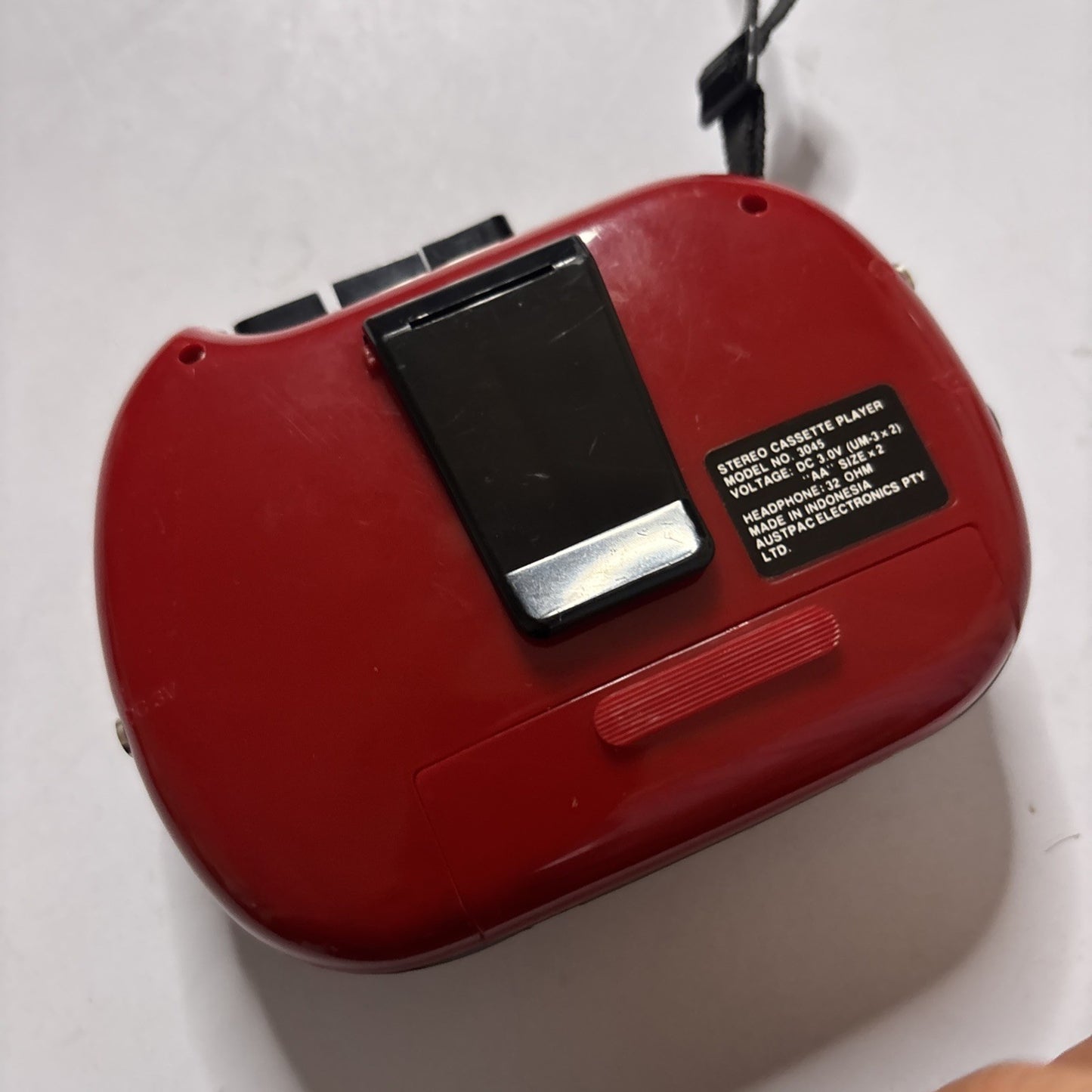 Austpac Portable Stereo Cassette Player 3045  *For Parts - Distorted Sounds*