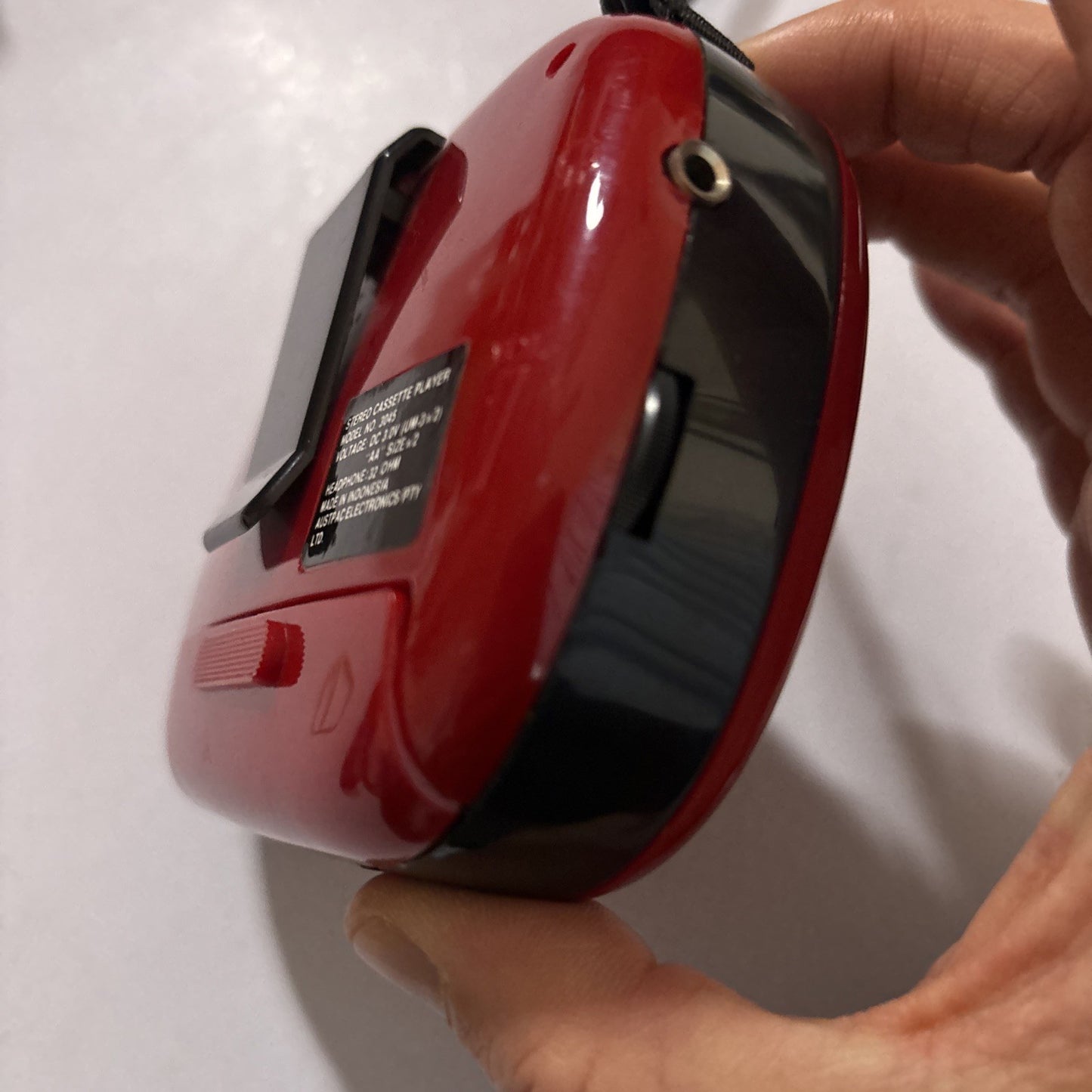 Austpac Portable Stereo Cassette Player 3045  *For Parts - Distorted Sounds*