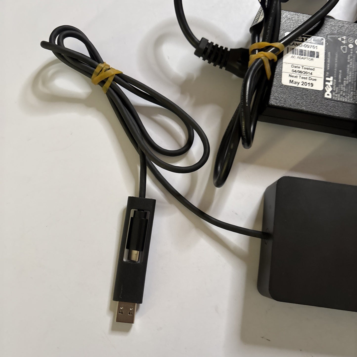 Dell D6000 4k Universal Port Replicator Docking Station & DA130PE1-00 AC Adapter