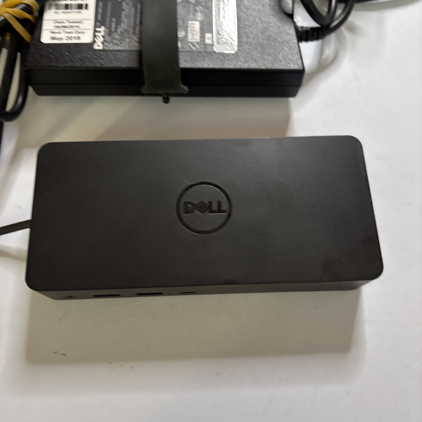 Dell D6000 4k Universal Port Replicator Docking Station & DA130PE1-00 AC Adapter