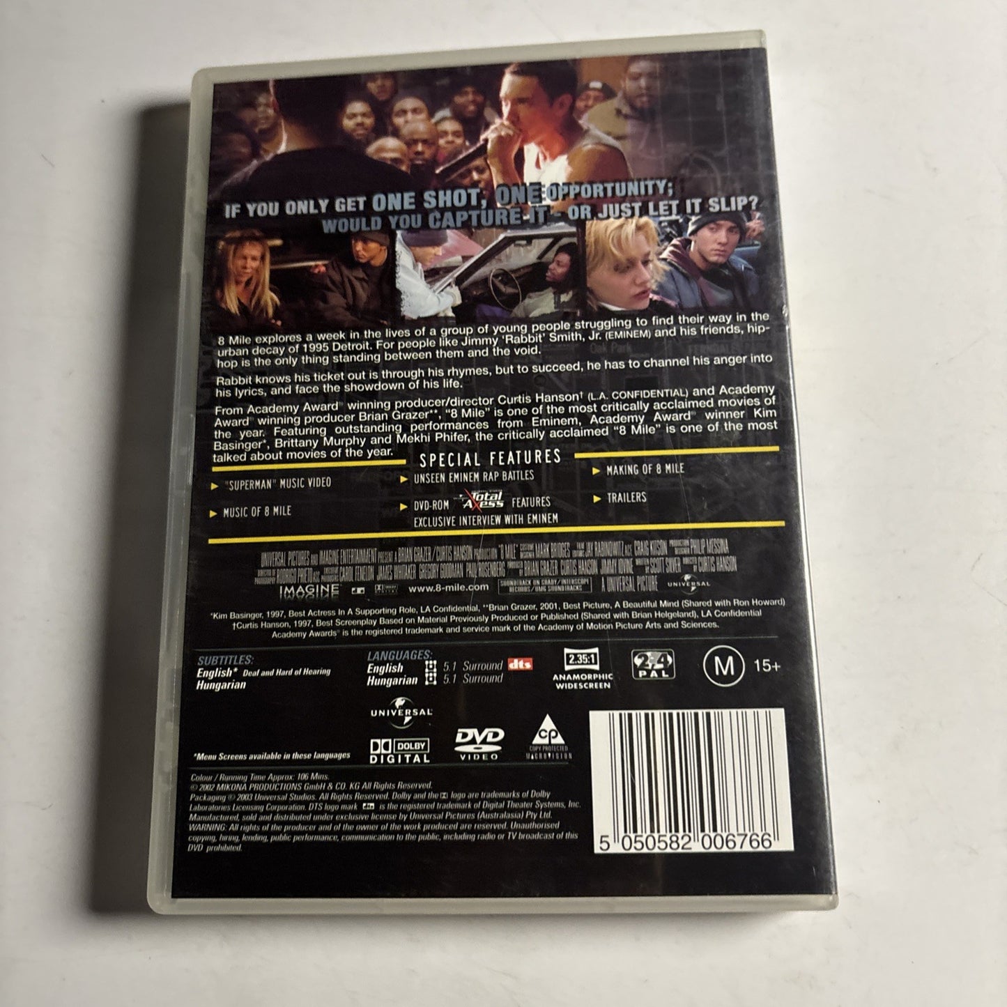 8 Mile (DVD, 2002) Eminem, Kim Basinger Region 4 &2