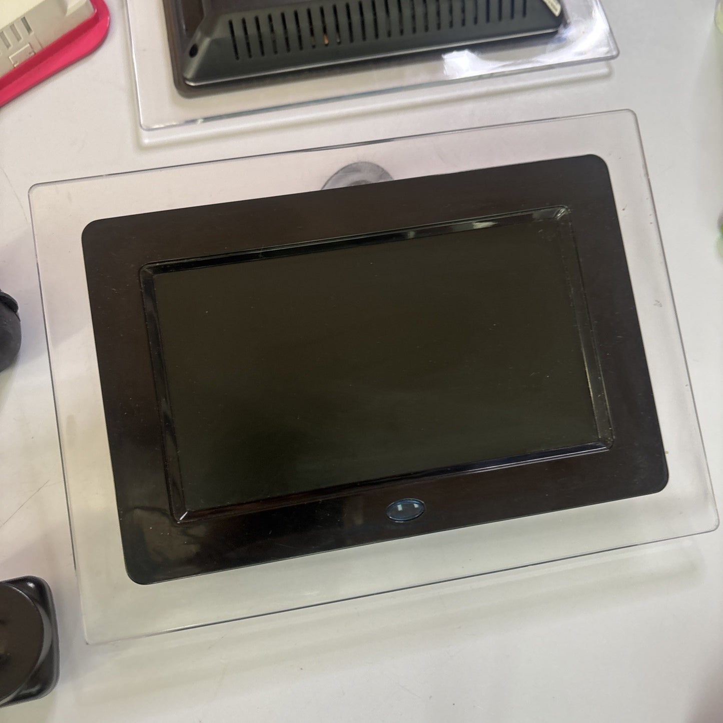 3x Digital Photo Frame: 2x MiCam 7" KOF0700 & 5"