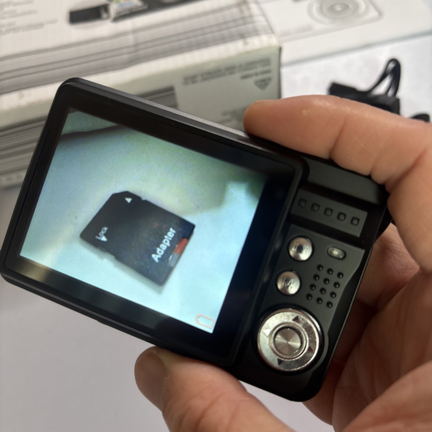 Anko 18 Megapixel Digital Camera  F004670 1gb SD Card