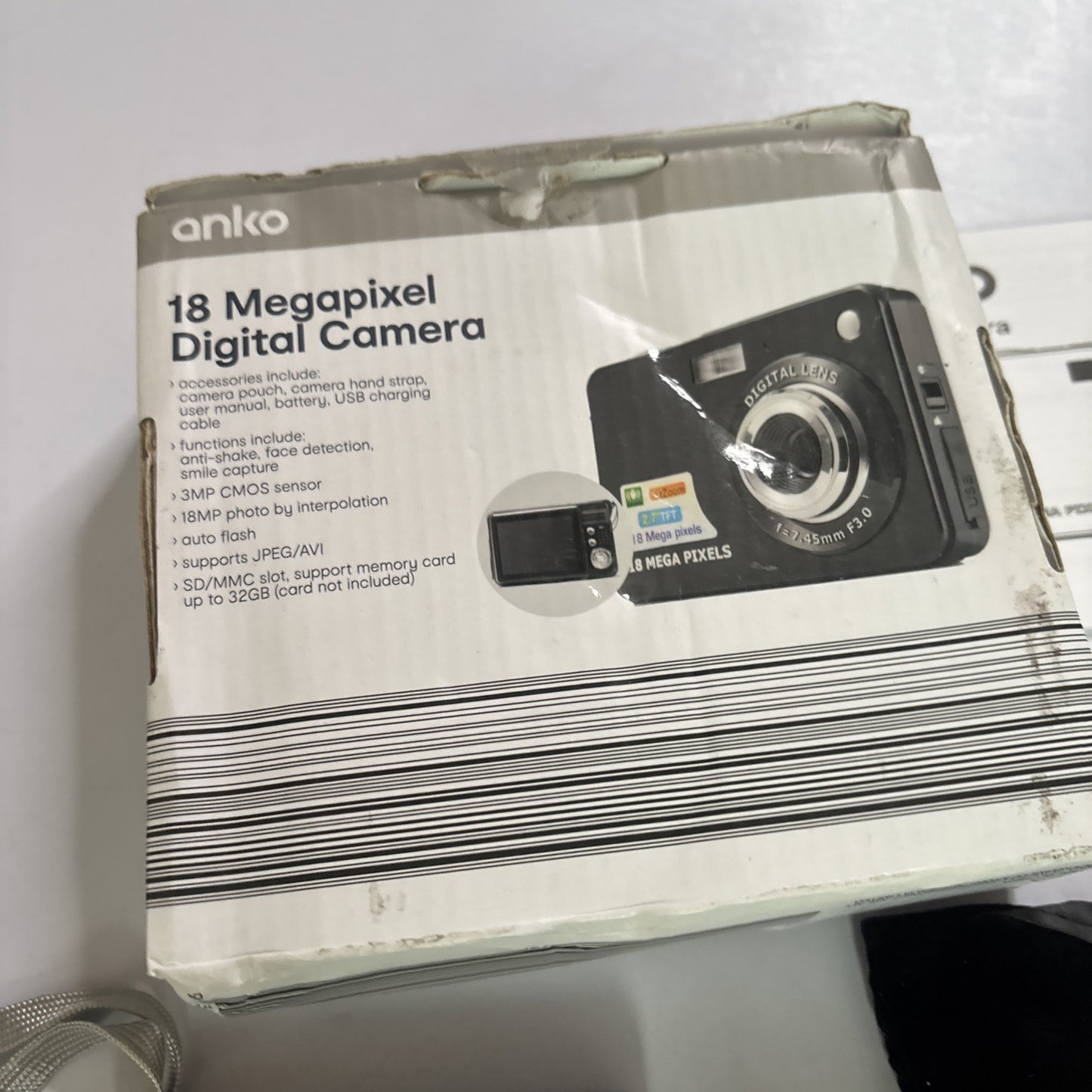 Anko 18 Megapixel Digital Camera  F004670 1gb SD Card