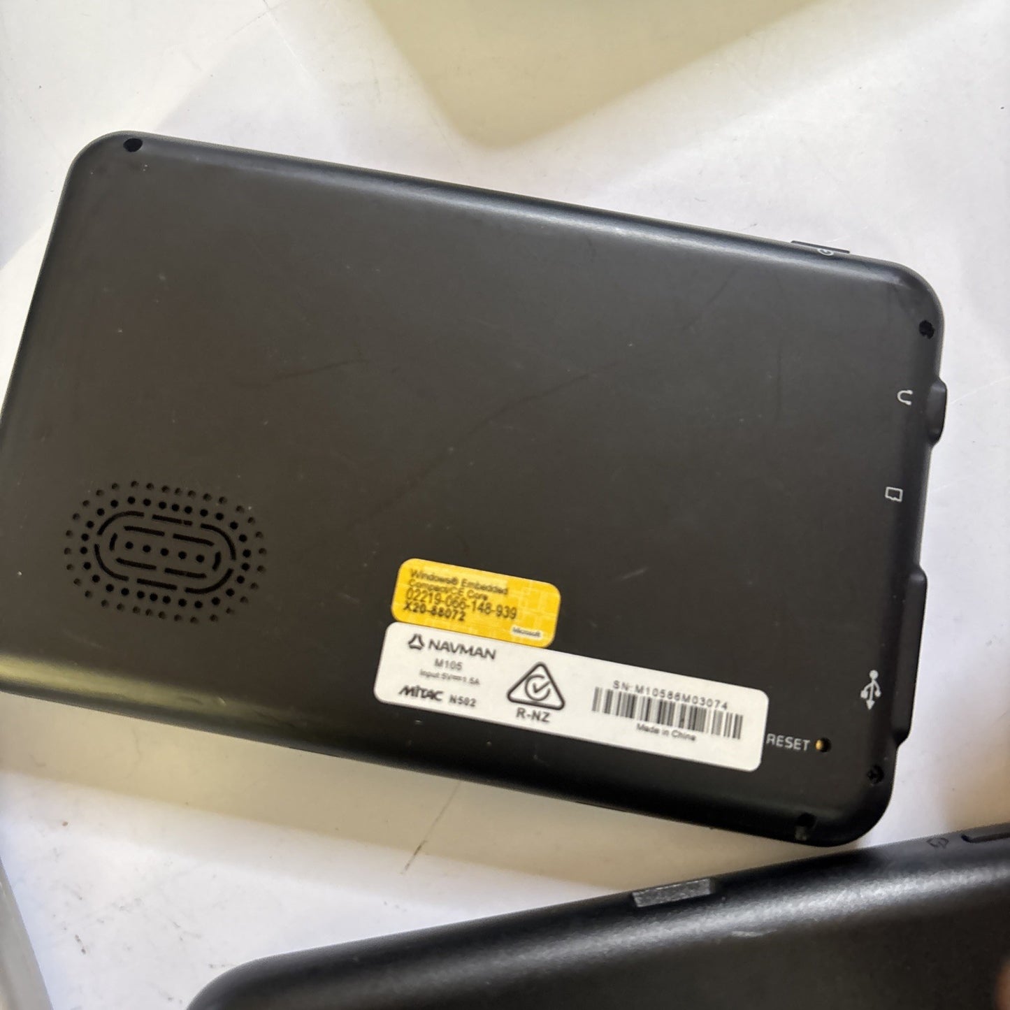6x GPS: 4x Navman 2x Garmin *For Parts Or Repair Untested*