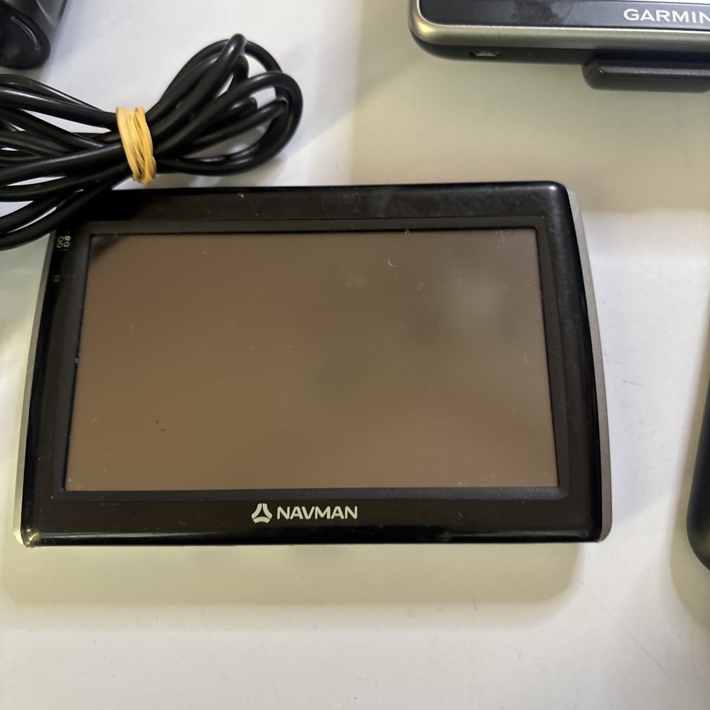 6x GPS: 4x Navman 2x Garmin *For Parts Or Repair Untested*