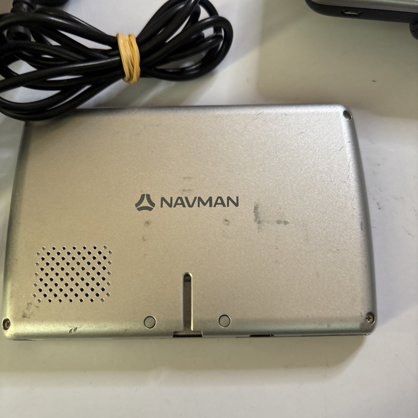 6x GPS: 4x Navman 2x Garmin *For Parts Or Repair Untested*