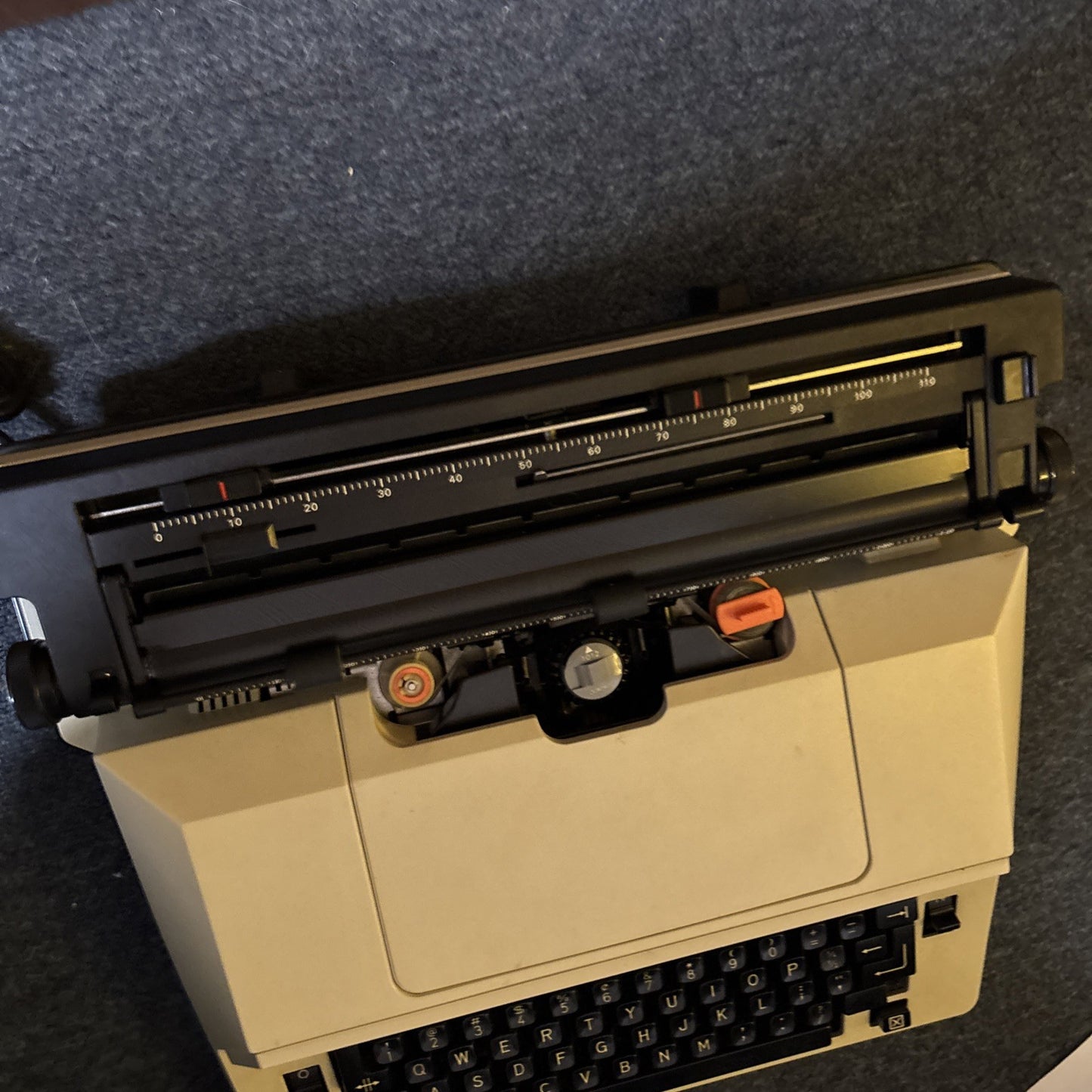 Brother Super 7300 Electric Typewriter