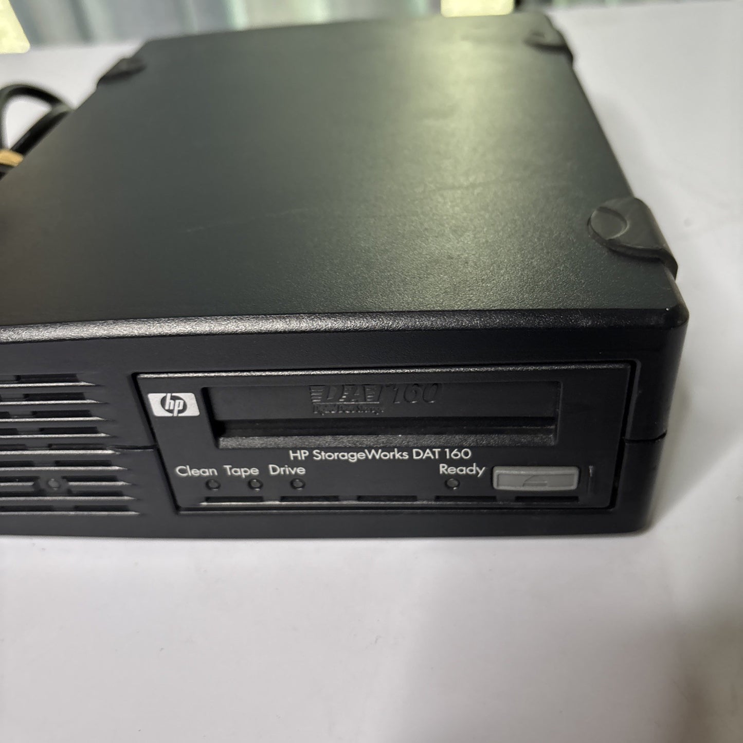 HP StorageWorks DAT-160 External Tape Drive BRSLA-05S2-AC