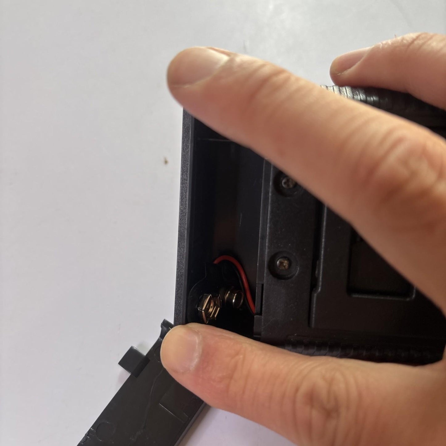 Electromagnetic Radiation Detector DT-1130