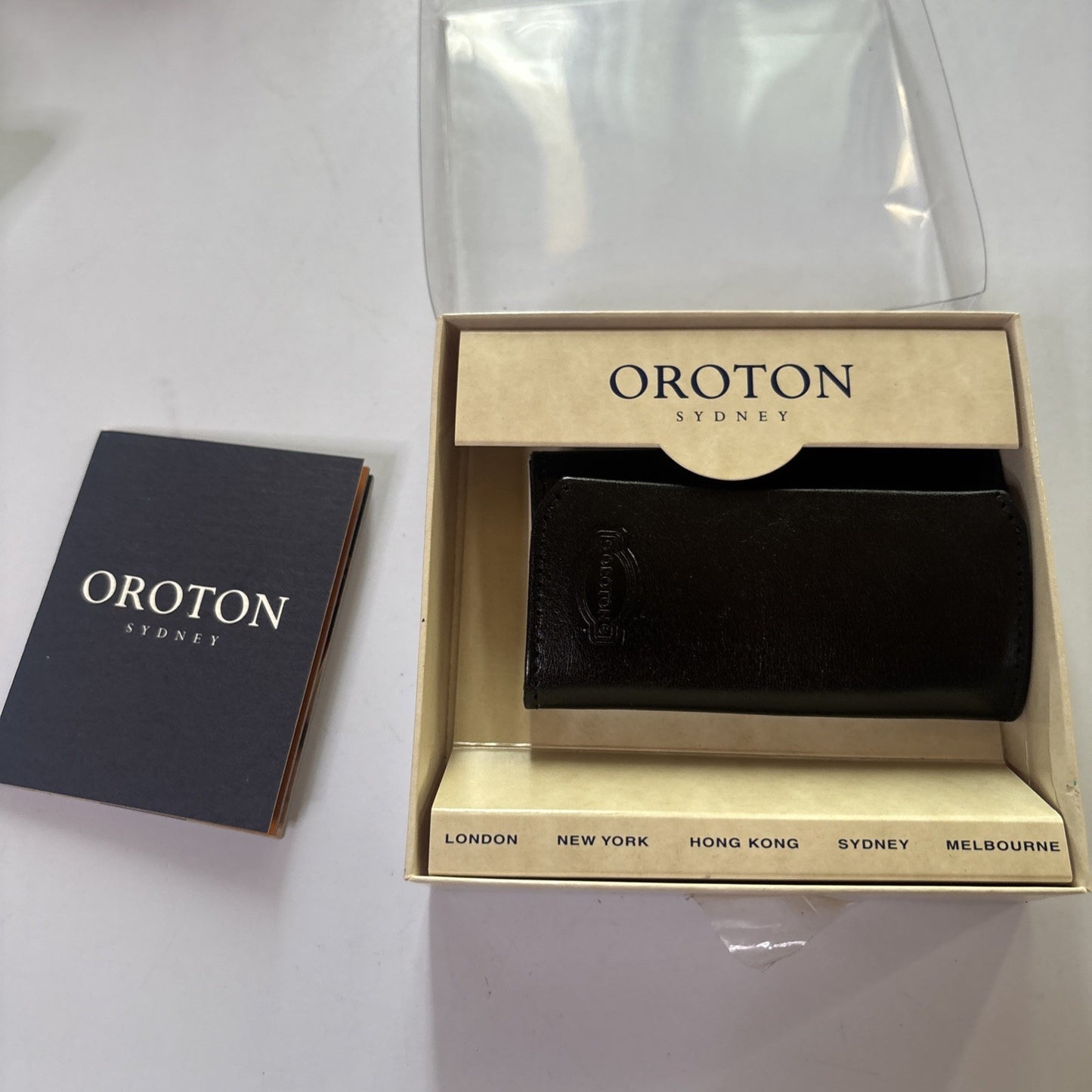 Oroton Leather Keycase Wallet Black *Never Used*