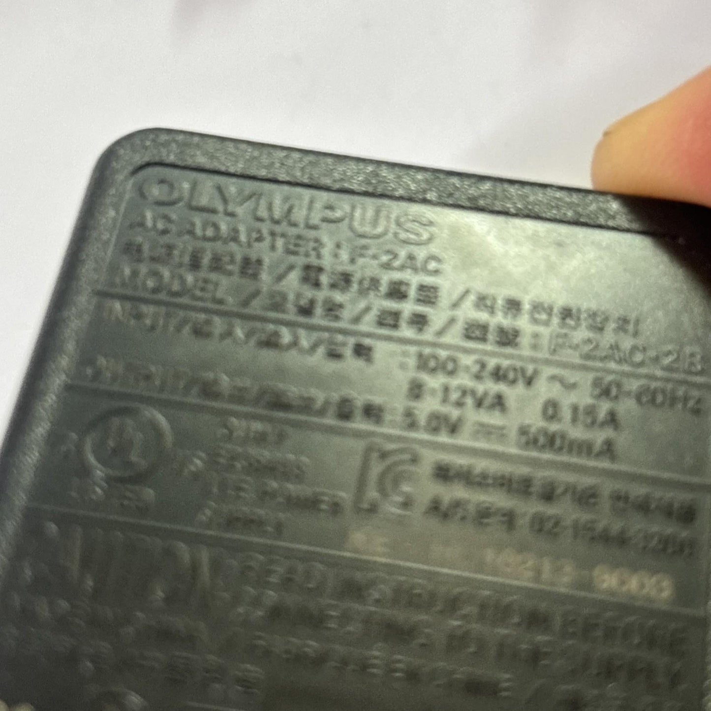 Genuine Olympus F-2AC Charger And USB Charging Cable & AV