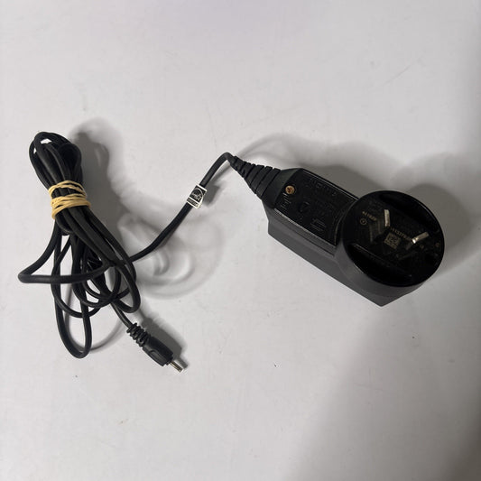 Genuine Nokia AC-4A 5V 890mA AC Adapter Mobile Charger Power Supply