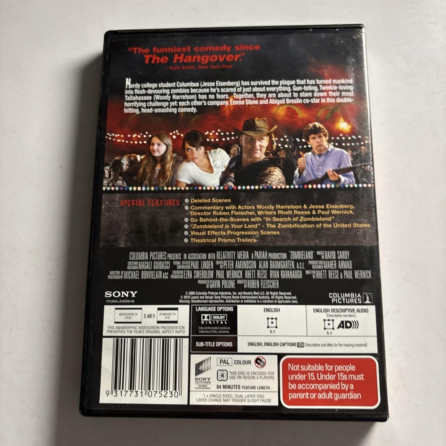 Zombieland (DVD, 2009) Woody Harrelson, Emma Stone Region 4