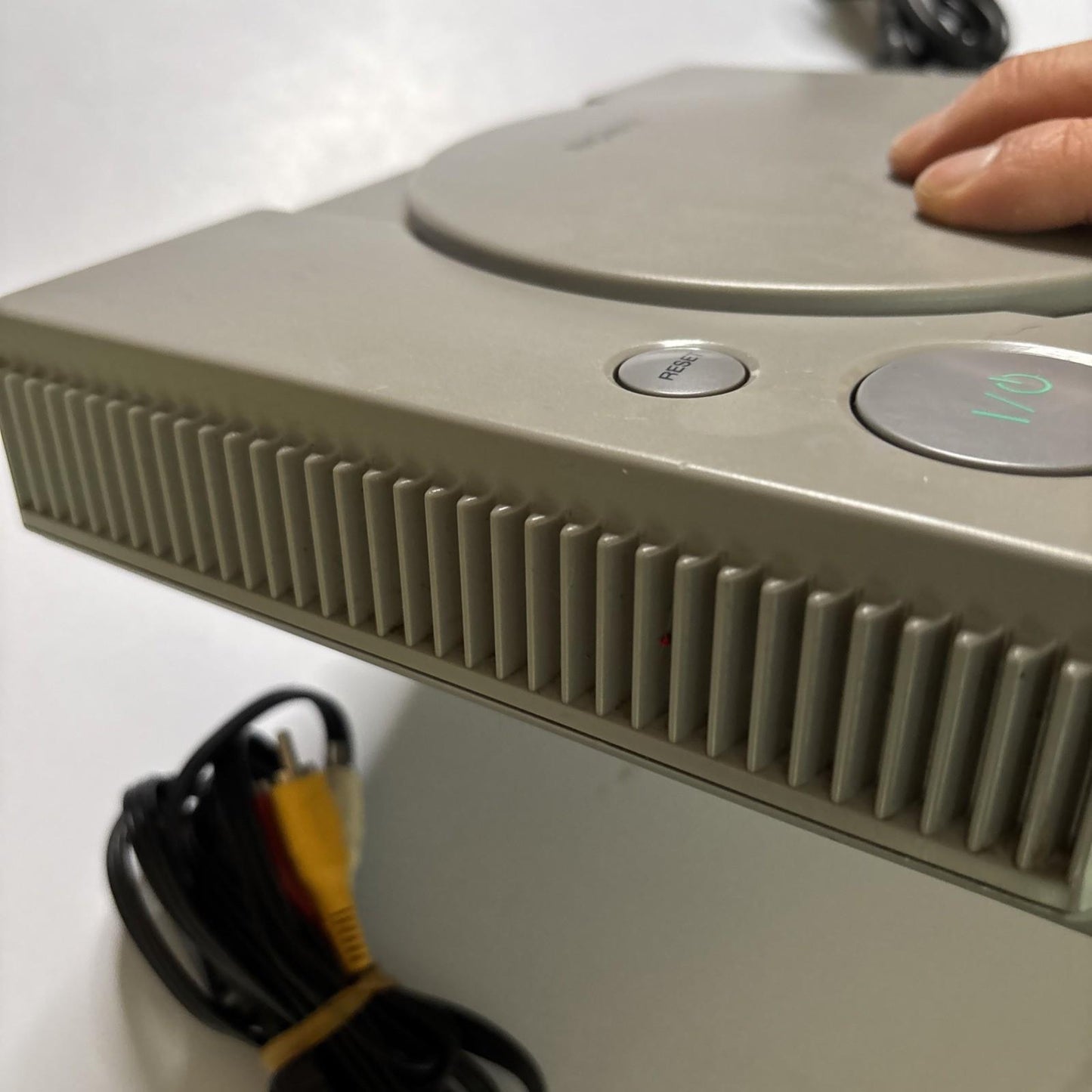 Sony Playstation 1 PS1 PAL Console & 1x Controller SCPH-7502