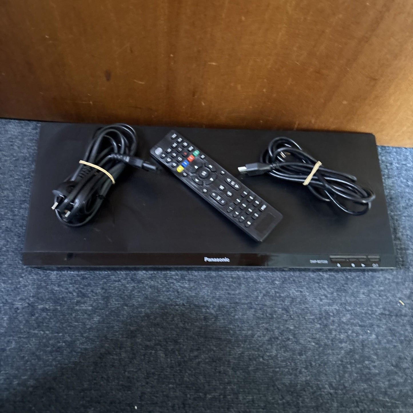 Panasonic Bluray DVD Player DMP-BDT230 Region B & 4