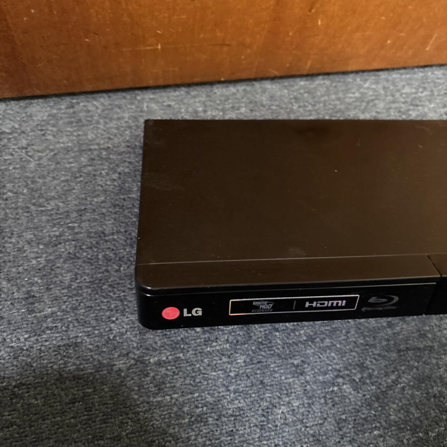 LG Blu-ray Disc & DVD Player Black BP240 Region B & 4