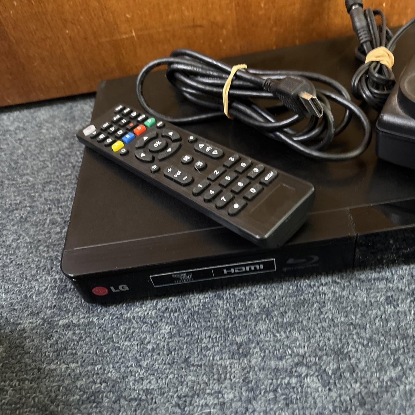 LG Blu-ray Disc & DVD Player Black BP240 Region B & 4