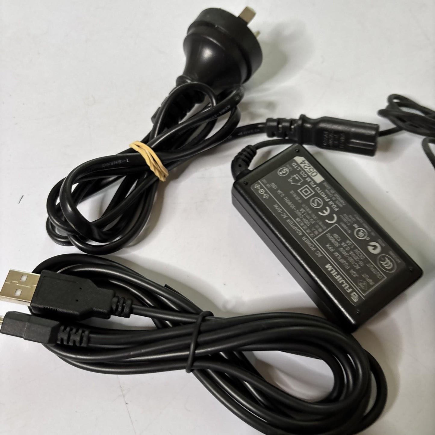 Genuine Fujifilm Finepix PictureCradle CP-FXZ for Digital Camera